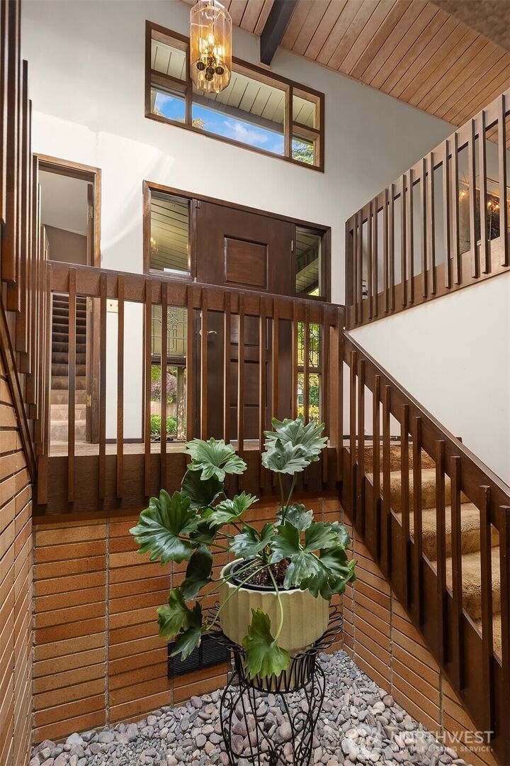 Property Photo: 7433 120th Place NE WA 98034