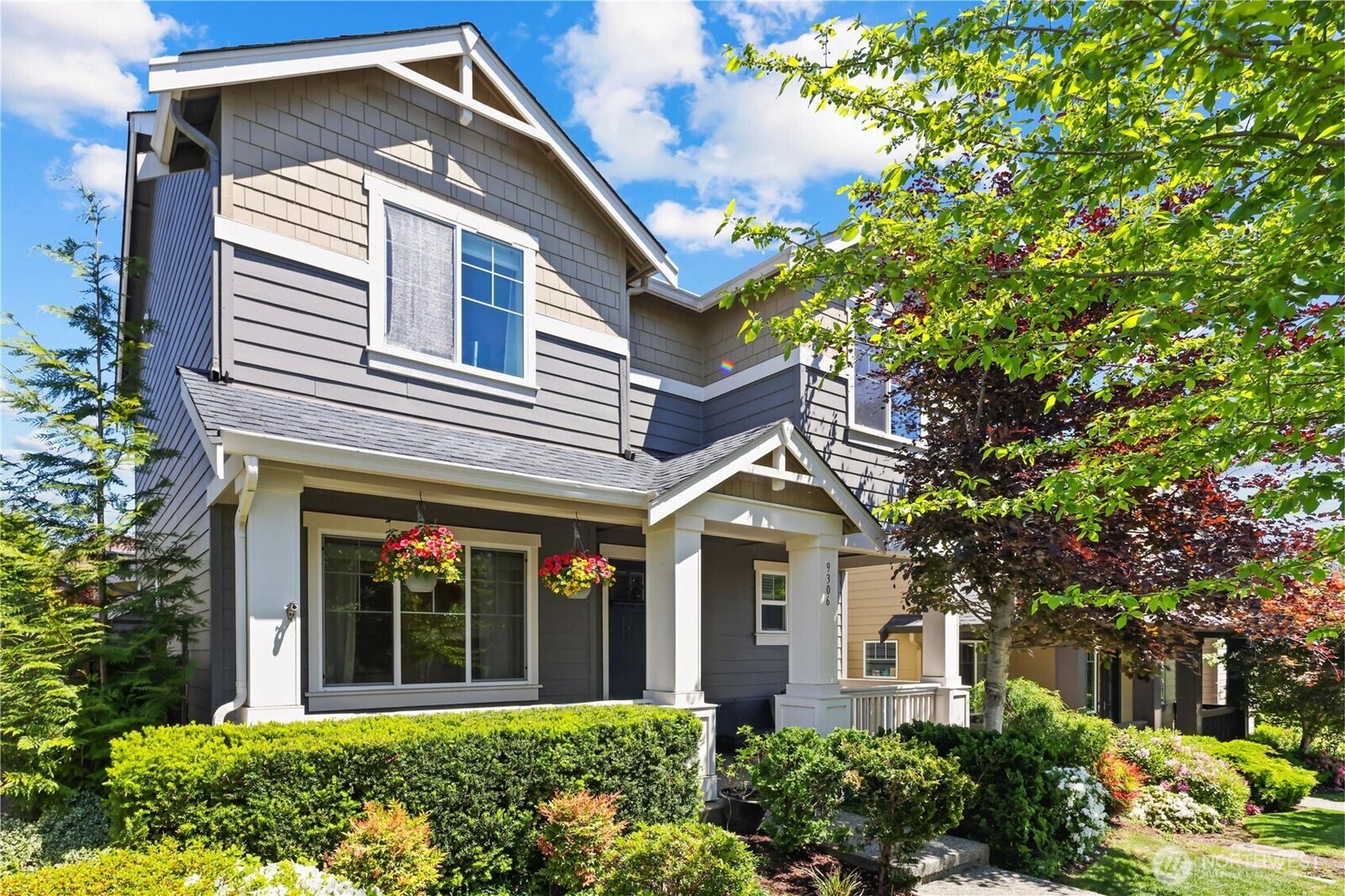 Property Photo: 9306 Nye Avenue SE WA 98065