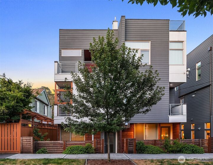Property Photo: 3614 B 36th Avenue S WA 98144