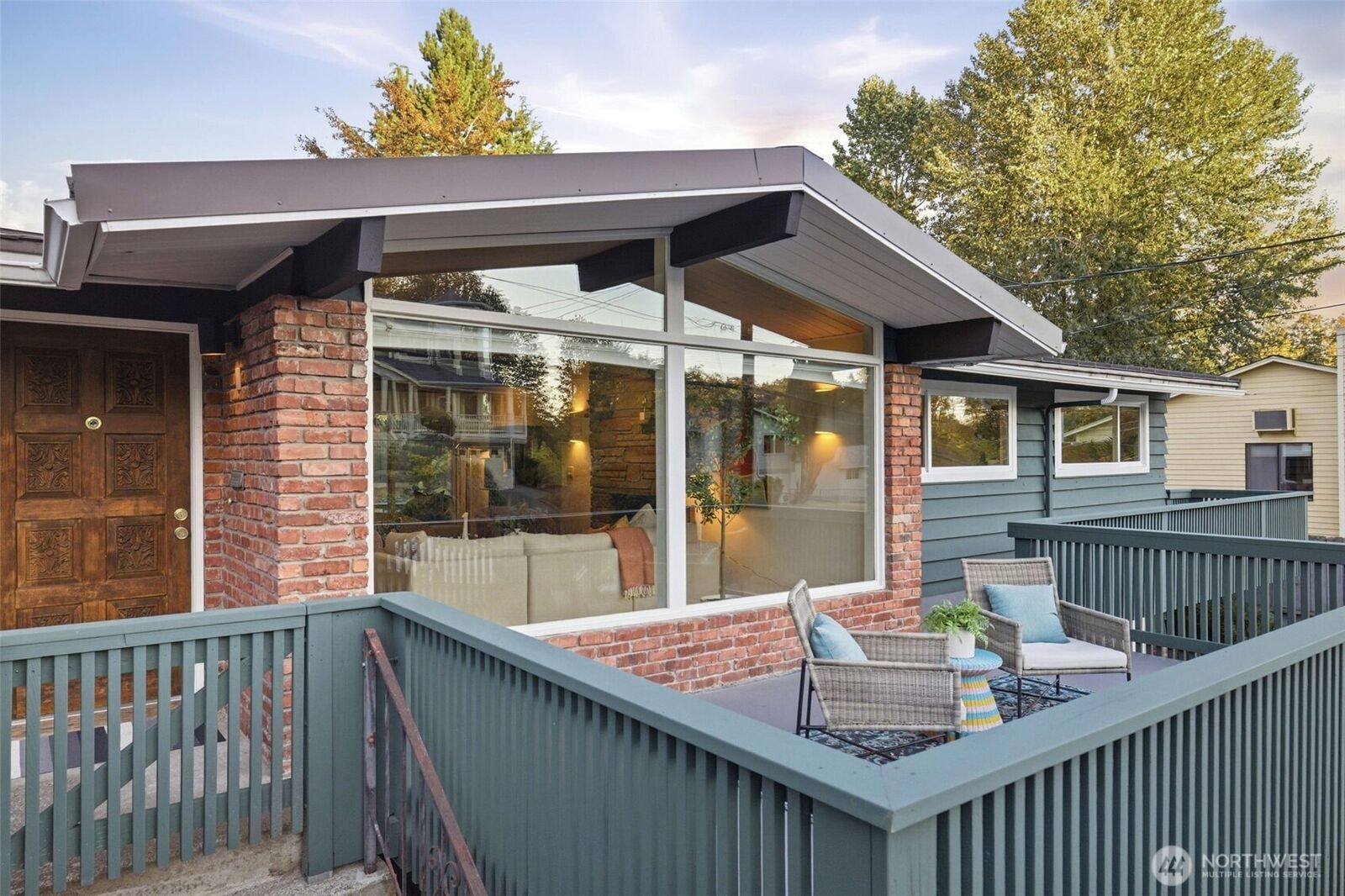 Property Photo:  5212  28th Avenue S  WA 98108 