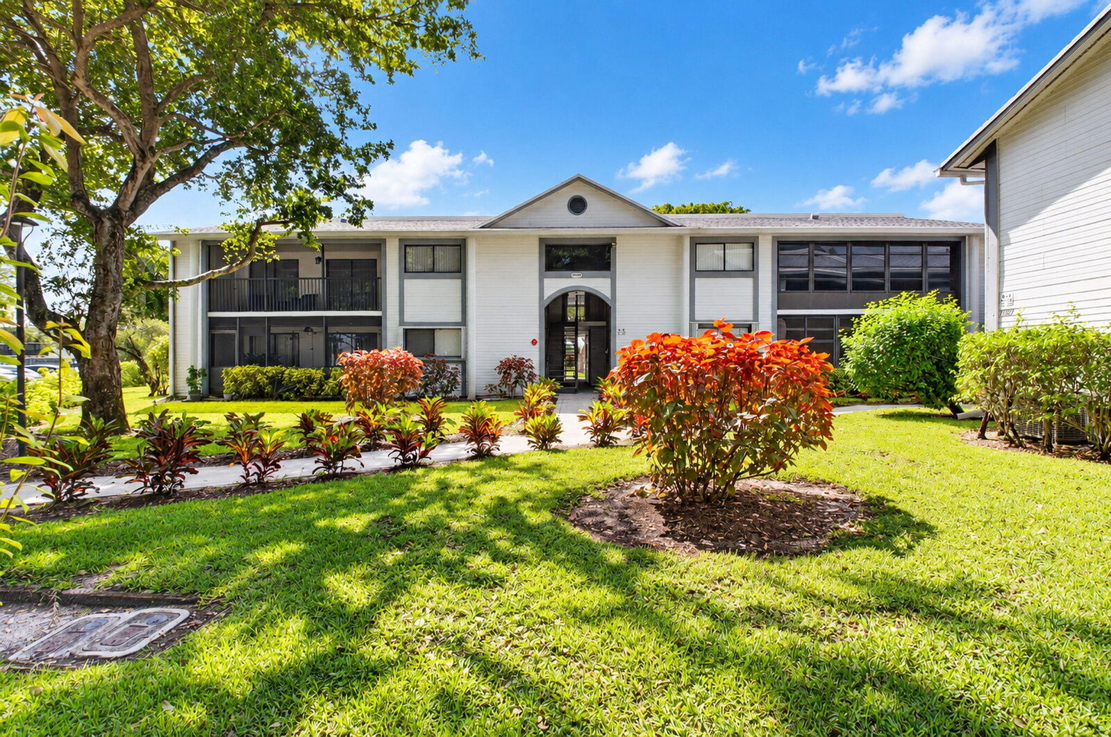 Property Photo:  15465 Lakes Of Delray Boulevard 103  FL 33484 