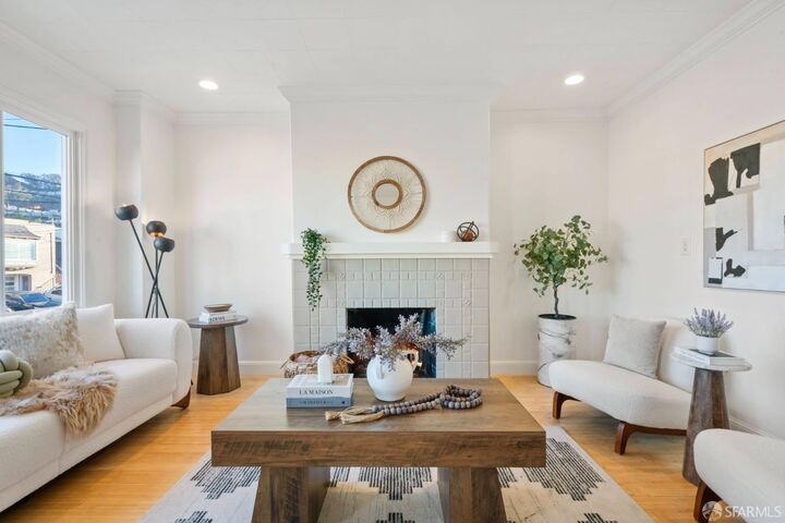 Property Photo: 32 Seville Street CA 94112