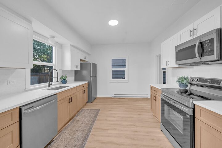 Property Photo: 1512 E Dalton Ave WA 99207