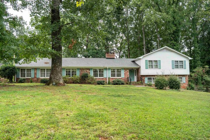 Property Photo:  692 Perrin Drive  SC 29307 
