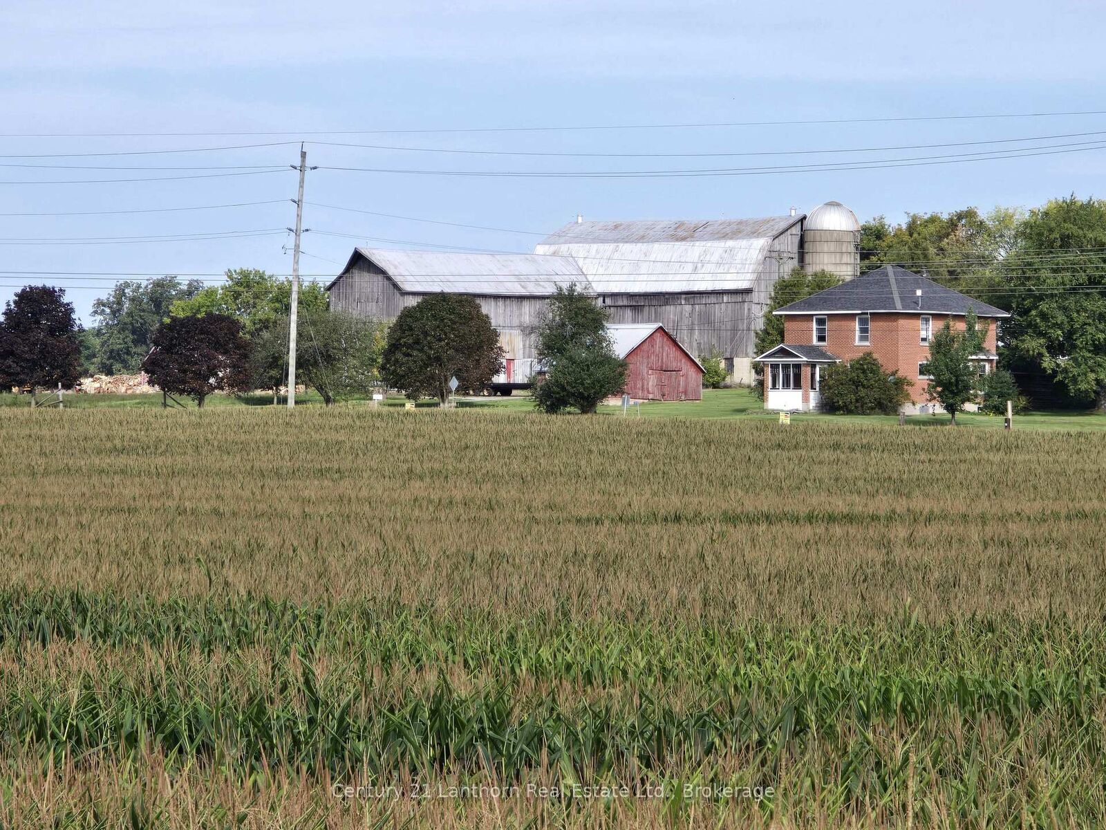 Photo de la propriété:  1014 Hamilton Road  ON K8V 5P8 