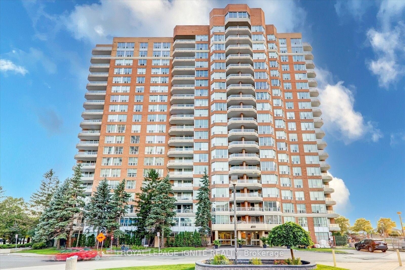 Property Photo:  400 McLevin Avenue 404  ON M1B 5J4 