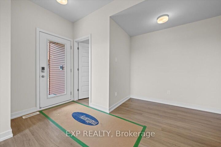 Property Photo:  6526 Linseed Road  ON K2K 1L7 