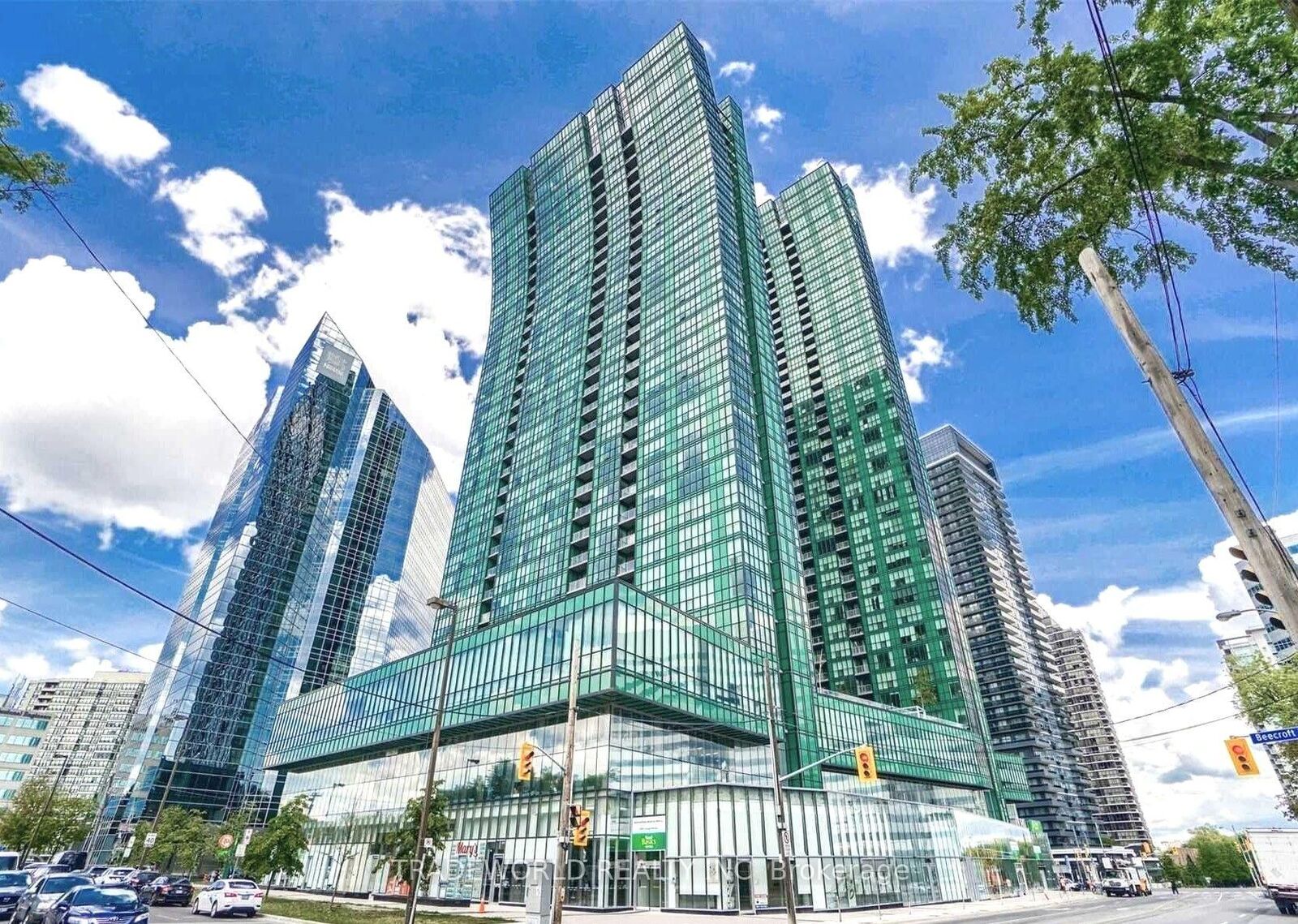 Property Photo:  11 Bogert Avenue 2501  ON M2N 0H4 