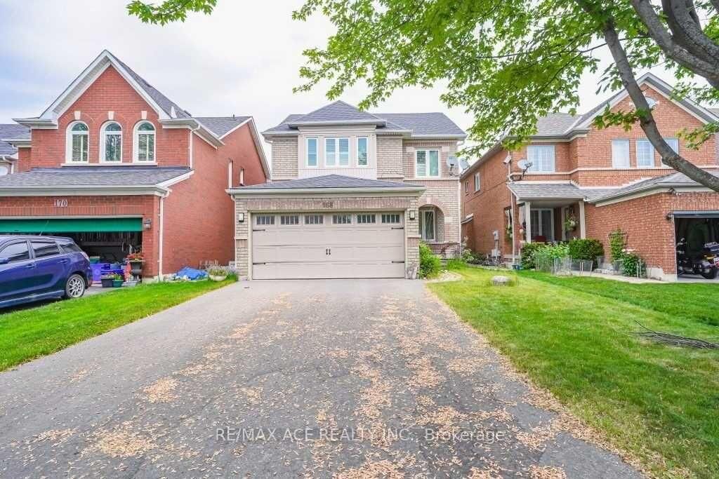 Property Photo:  168 Roxbury Street Main  ON L3S 3T4 