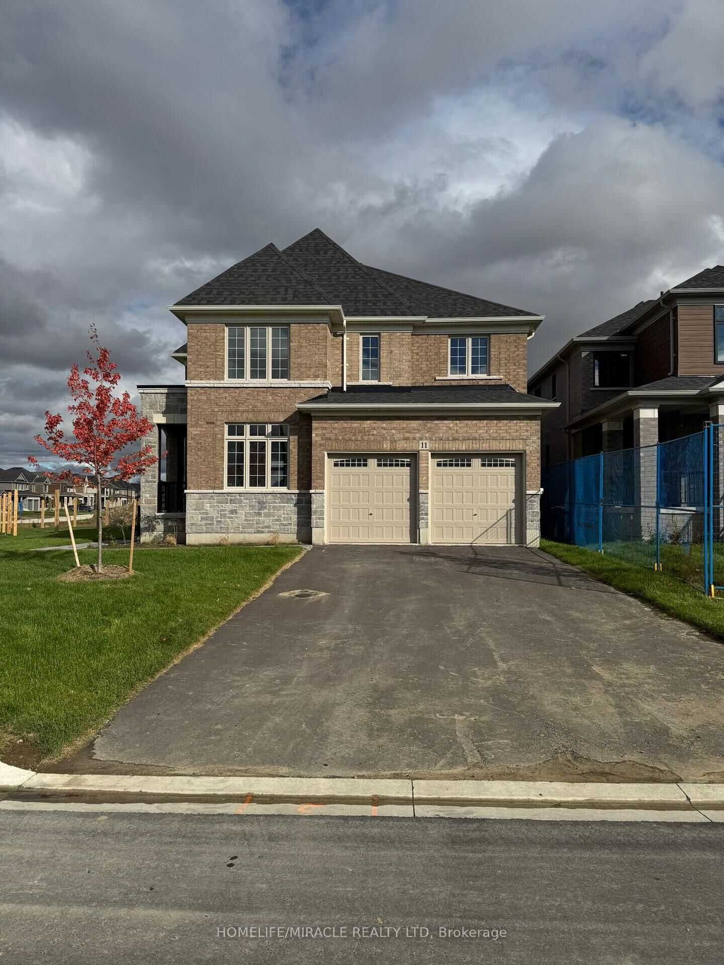 Property Photo:  11 Cranes Heights  ON L0G 1W0 
