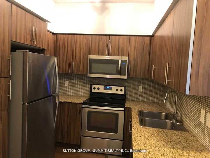 Property Photo:  55 Speers Road 209  ON L6K 0H9 