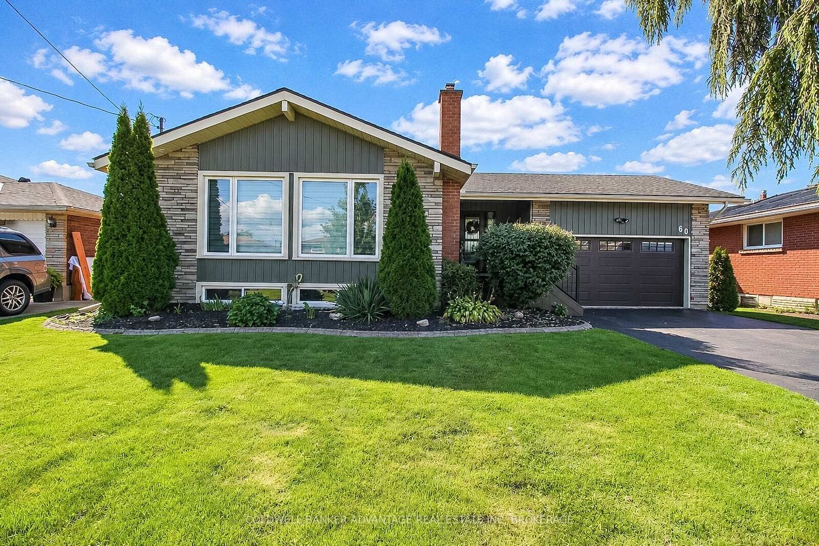 Property Photo:  60 Gladys Avenue  ON L3B 1G3 