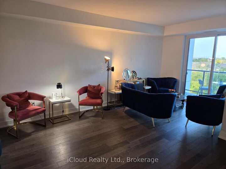 Property Photo:  1063 Douglas McCurdy Comm Circle 505  ON L5G 0C5 