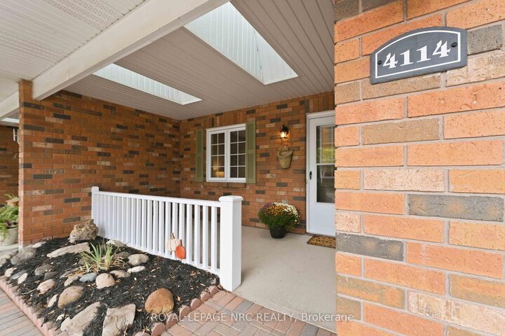 Property Photo:  4114 Boysenberry Court  ON L0R 2C0 
