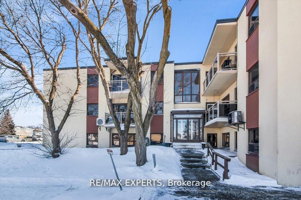 Property Photo:  16 William Street 104  ON L7E 4V2 