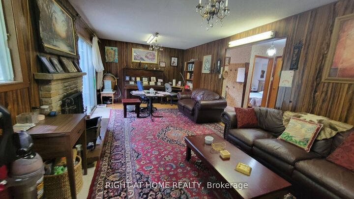 Property Photo:  12 Fairglen Avenue  ON M1T 1G7 