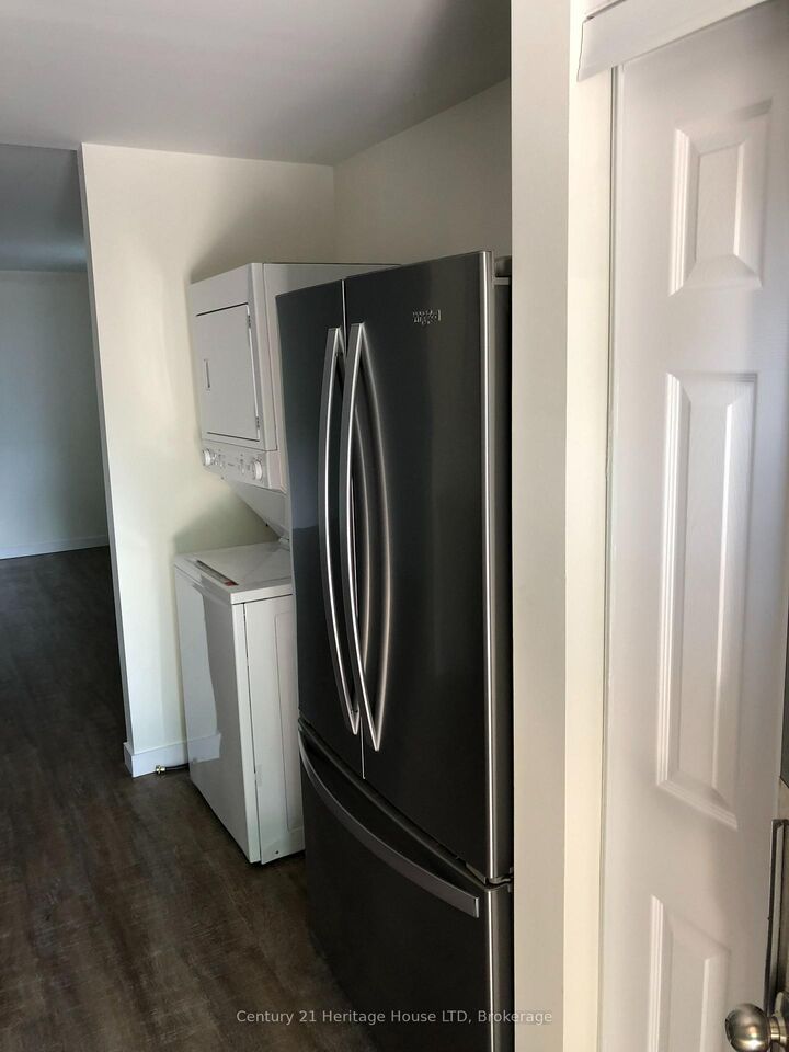 Property Photo:  28 Princess Street #2  ON L2A 1V6 