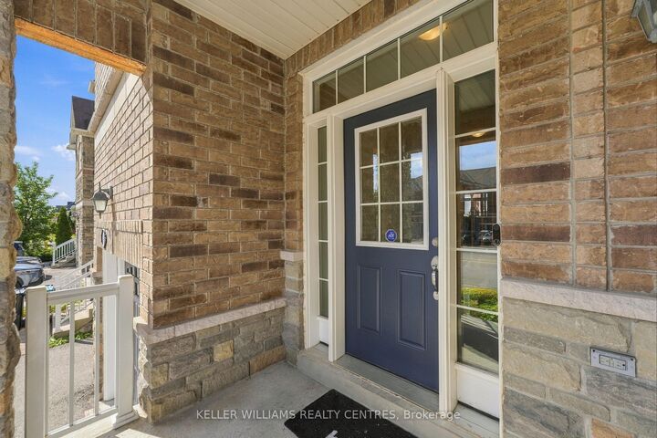 Property Photo:  8 Rogers Trail  ON L3Z 0G4 