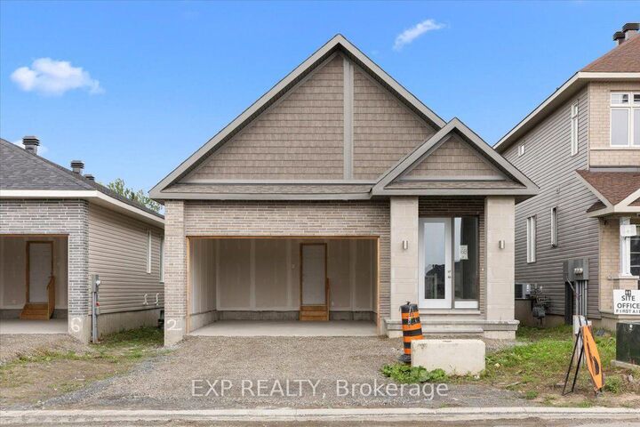 Property Photo:  38 Corr Court  ON K7C 0W5 