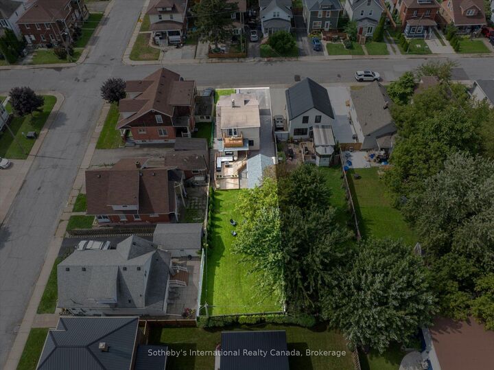 Property Photo:  4686 Third Avenue  ON L2E 4L5 