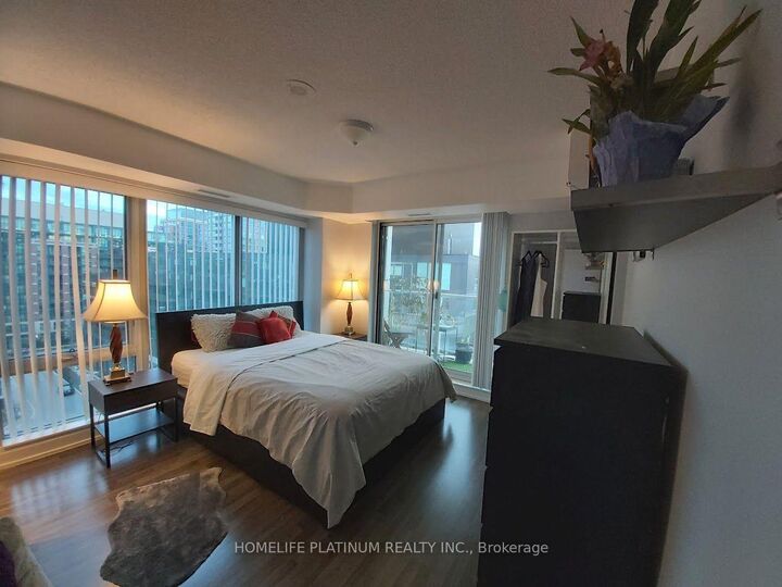 Property Photo:  565 Wilson Avenue W802  ON M3H 0C6 