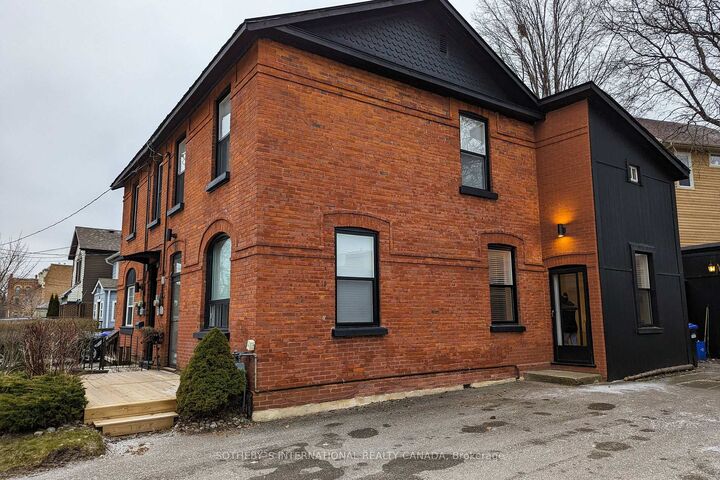 Property Photo:  22 St. Paul Street  ON L9Y 3N9 