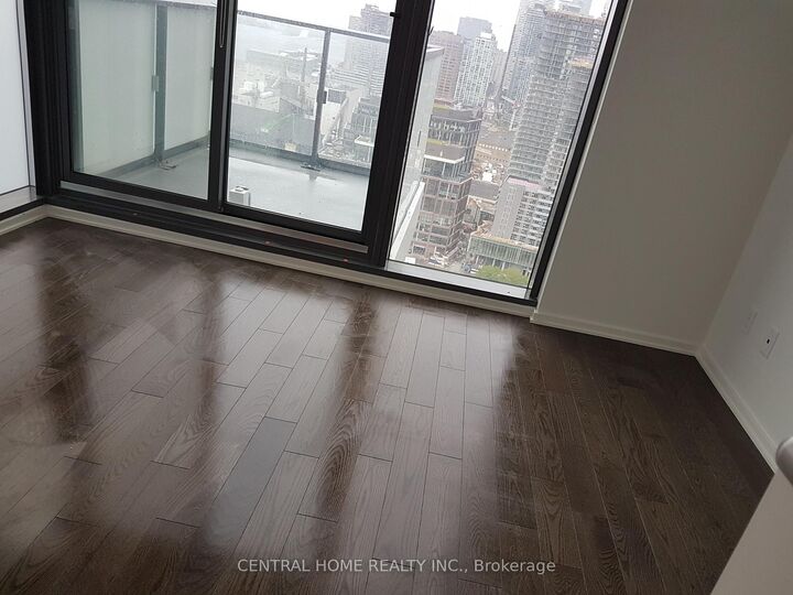 Property Photo:  16 Bonnycastle Street 3010  ON M5A 0C9 