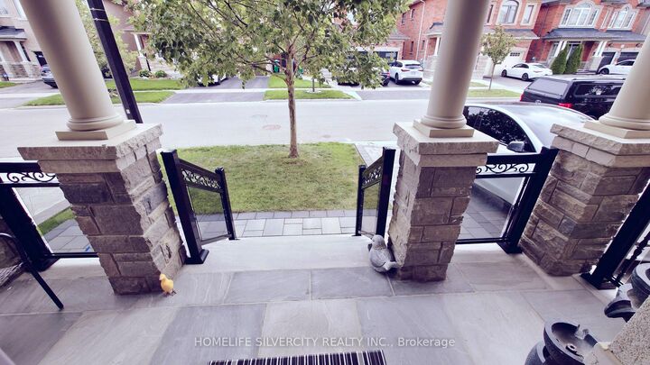 Property Photo:  5 Magical Road  ON L7A 4R1 