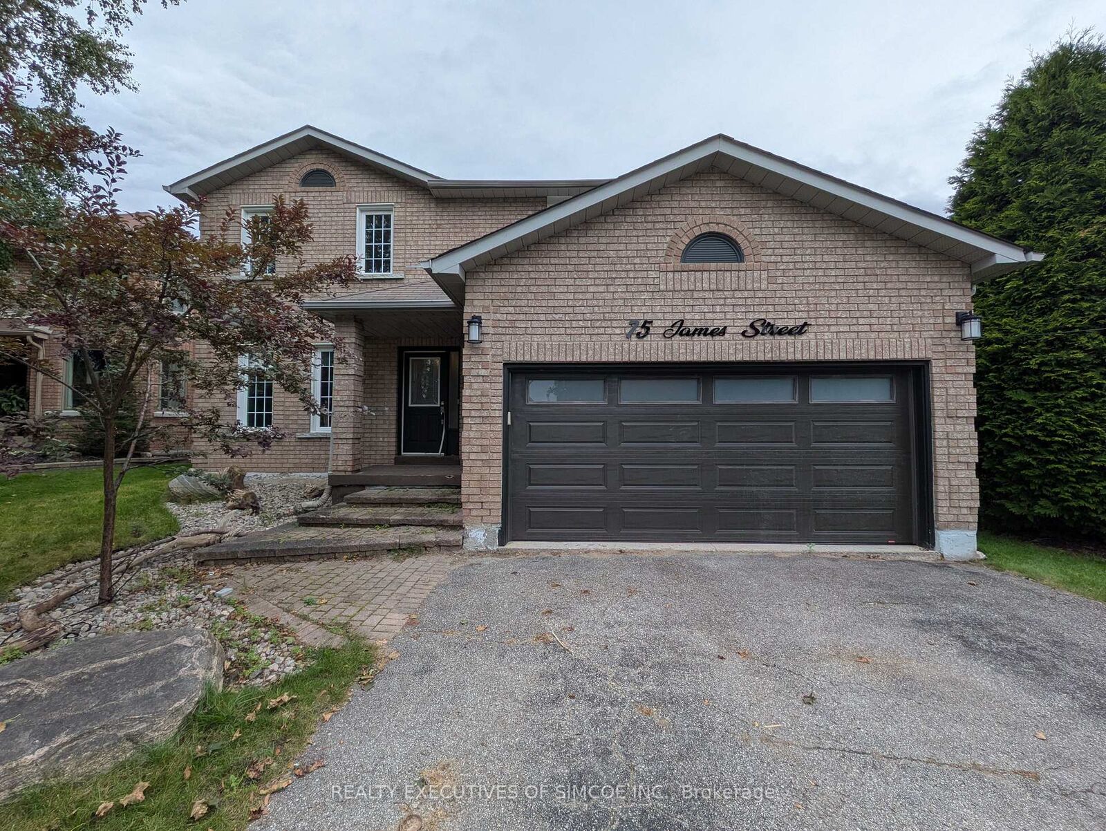 Property Photo:  75 James Street  ON L4N 6Y2 