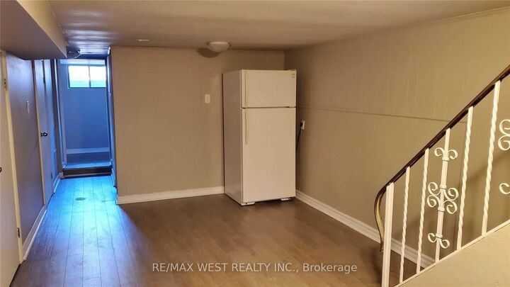Property Photo: 508 Concord Avenue Bsmt ON M6H 2P8