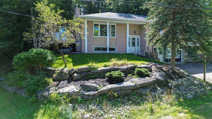 Property Photo:  11 Ridge Road  ON K0L 1C0 