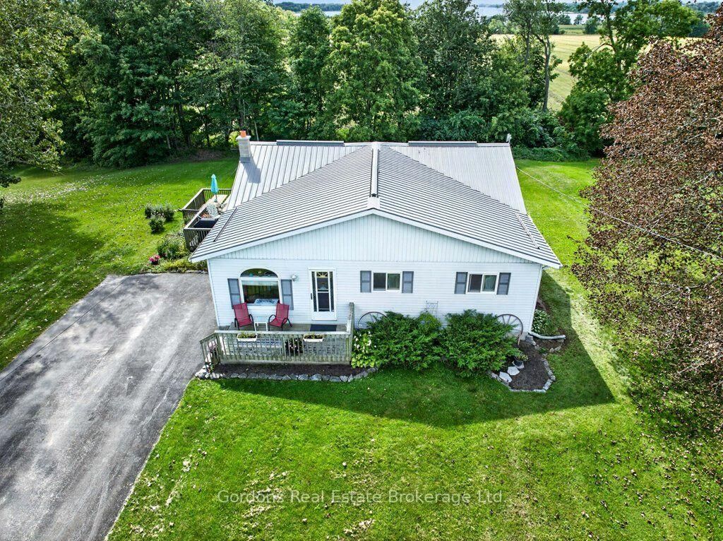 Property Photo:  1442 County Road 10 N/A  ON K0K 2T0 