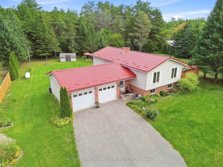 Property Photo:  8871 McKinnon Road  ON L0M 1B4 