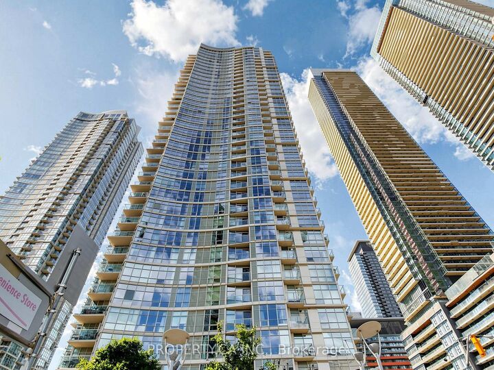 Property Photo:  10 Navy Wharf Court 2505  ON M5V 3V2 