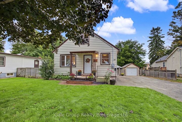 Property Photo:  36 East Park Drive  ON N4S 3M8 