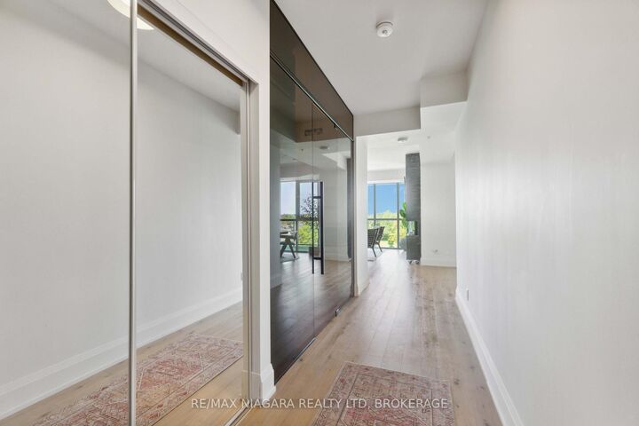Property Photo:  7711 Green Vista Gate 601  ON L2H 1R1 