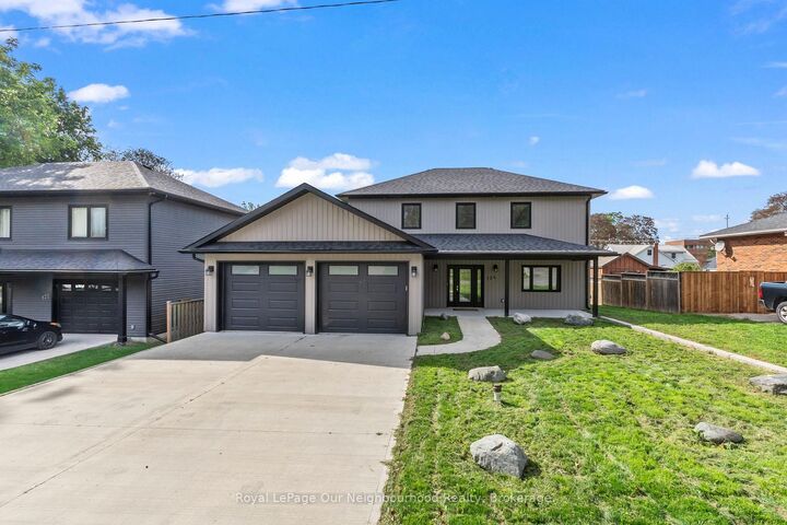 Property Photo:  124 Cromwell Street  ON K0L 1L0 