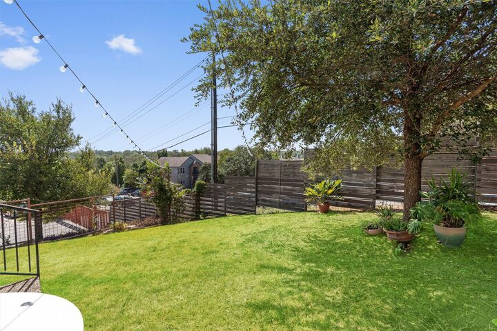 Property Photo:  2017 Geniveive Lane  TX 78741 