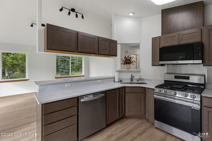 Property Photo:  530 W Riverview Avenue  AK 99669 
