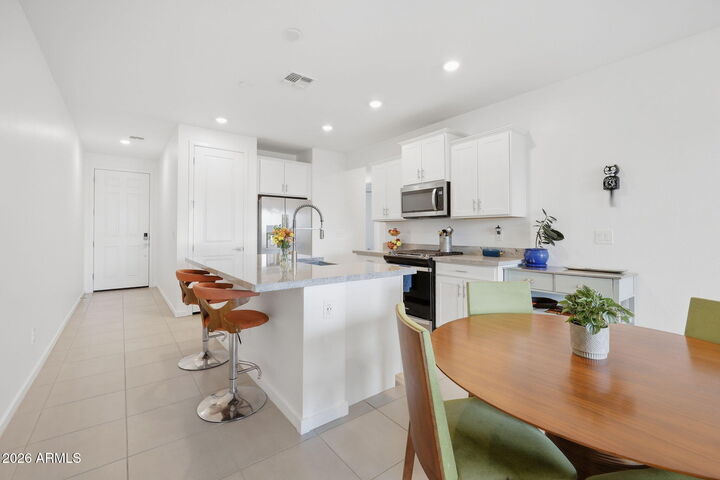 Property Photo:  35735 N Thicket Way  AZ 85144 