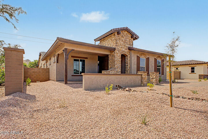Property Photo: 21025 E Diana Way AZ 85142