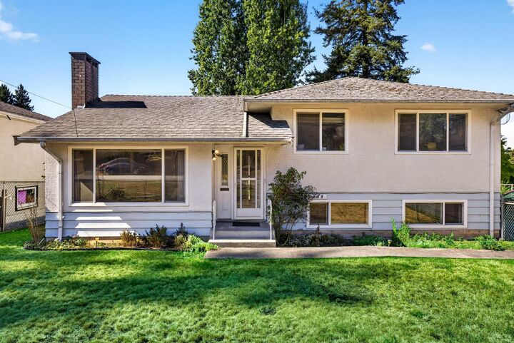 Property Photo:  9455 113B Street  BC V4C 5G6 