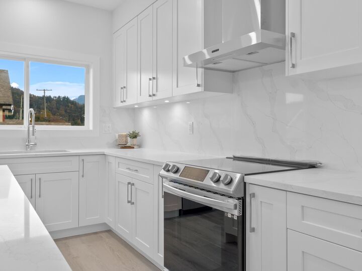 Property Photo:  1655 Agassiz-Rosedale No 9 Highway 1  BC V0M 1A0 