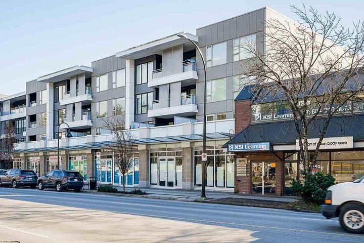 Property Photo:  1061 Marine Drive 202  BC V7P 1S6 