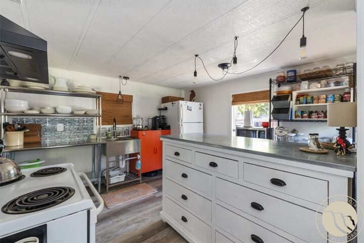 Property Photo:  205 W School Street  MT 59001 