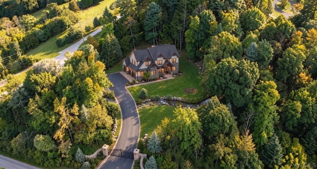 Property Photo:  5797 Chestnut Ridge Road  NY 14127 