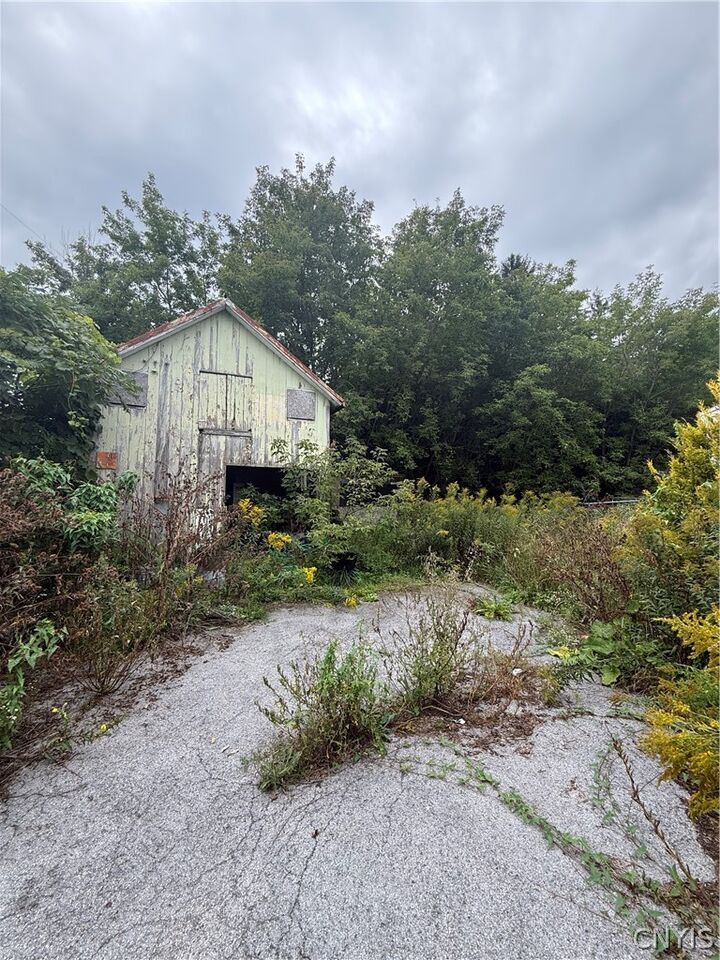 Property Photo:  20891 Jericho Road  NY 13601 