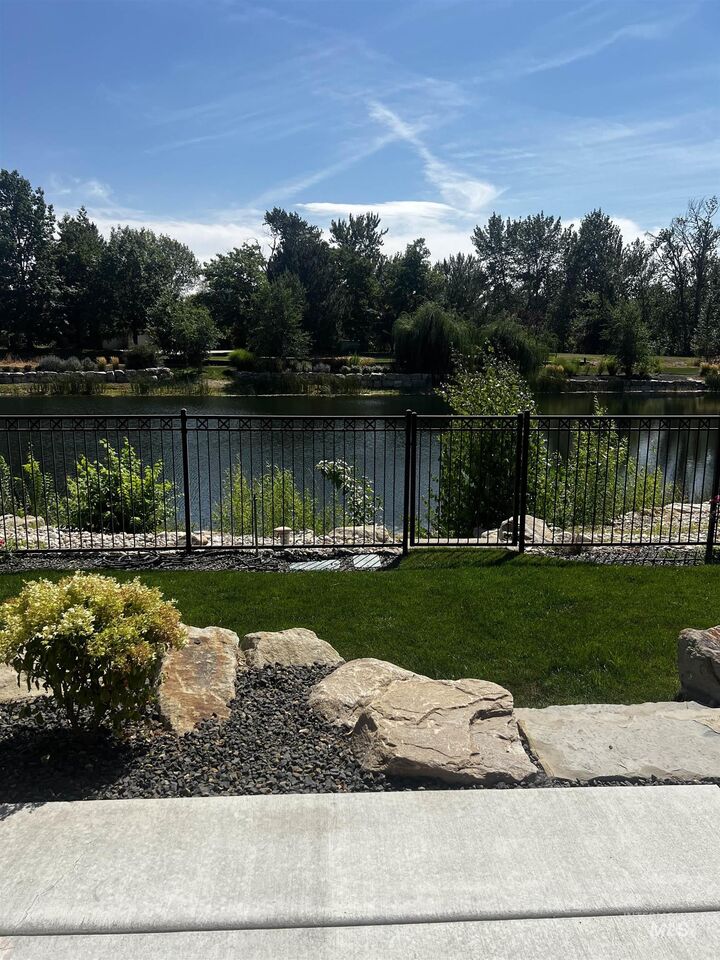 Property Photo: 7941 W Heugh Lane WY 83116