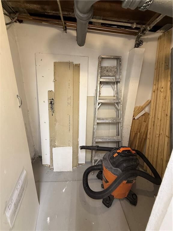 Property Photo:  2250 65th Street  NY 11204 