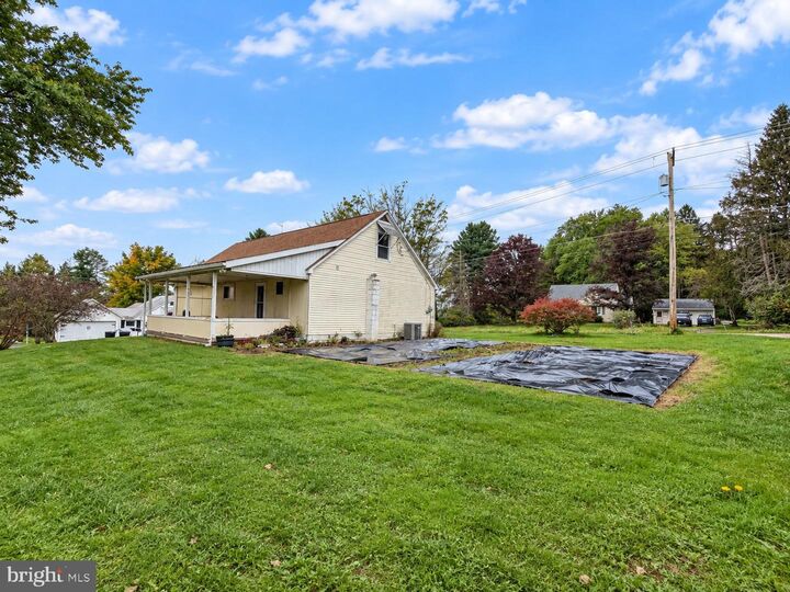 Property Photo:  3088 Montmorenci Avenue  PA 15853 